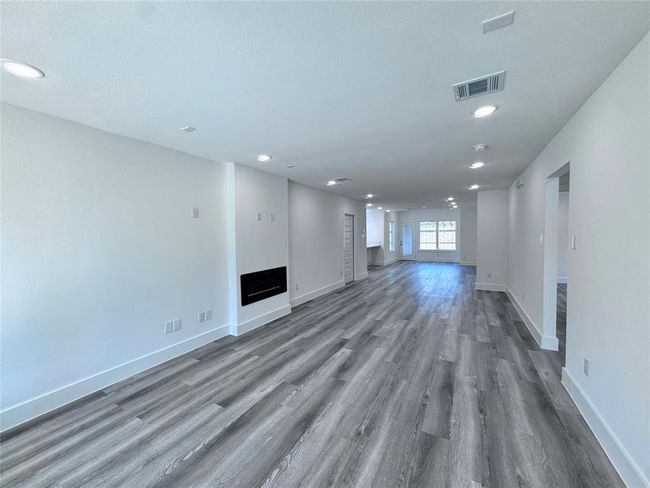 801 Woodard St, House other with 3 bedrooms, 2 bathrooms and null parking in Houston TX | Image 14