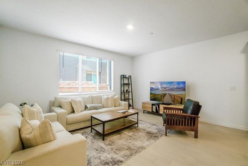 1529 E Eva Crossing Place, Henderson, NV, 89002 | Card Image