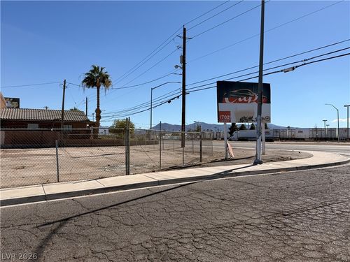 6101 Boulder Hwy, Las Vegas, NV, 89122-7427 | Card Image