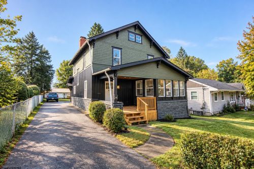 604 Country Club Rd, Fairmont, WV, 26554-3517 | Card Image
