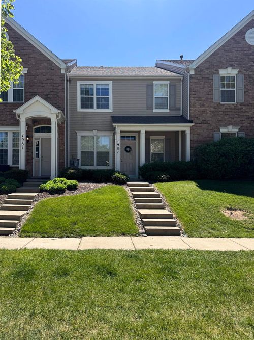 1987 Yasgur Dr, Woodstock, IL, 60098-2296 | Card Image