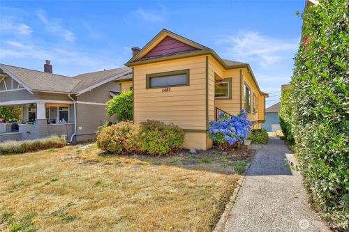 1427 Burwell Street, Bremerton, WA, 98337 | Card Image