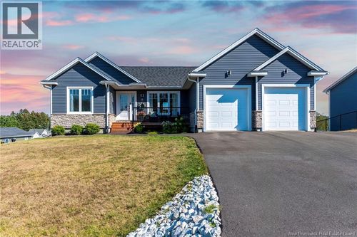9 Apple Blossom Trail, Hampton, NB, E5N0L8 | Card Image