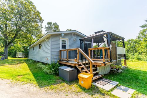 23A E Bear Lake Rd E, Mcmurrich/Monteith, ON, P0A1Y0 | Card Image