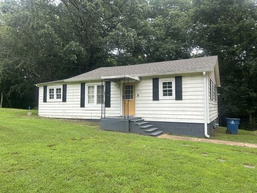 273 E Lake St, Camden, TN, 38320-1543 | Card Image