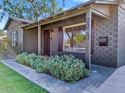 4446 N 33rd Pl, Phoenix, AZ, 85018-3954 | Card Image