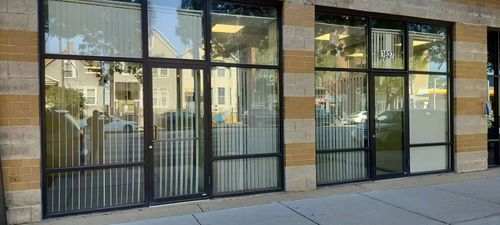 1627 N Western Ave, Chicago, IL, 60647-5321 | Card Image