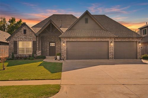 7406 81st Pl, Owasso, OK, 74055-5791 | Card Image