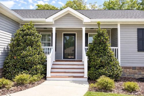 11 Timberbrook Dr, CHATSWORTH, GA, 30705-4563 | Card Image