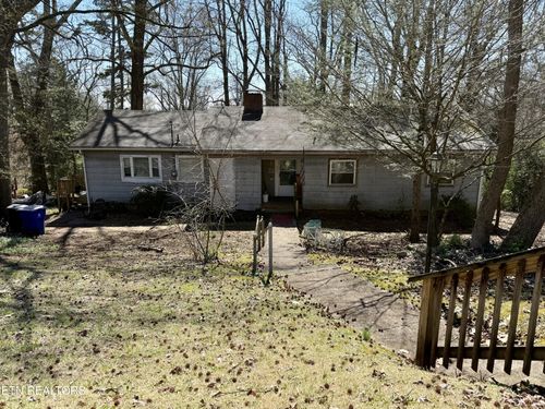 313 W Outer Dr, Oak Ridge, TN, 37830-3815 | Card Image