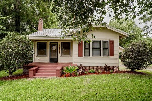 18944 Nw 244th St, High Springs, FL, 32643-1471 | Card Image
