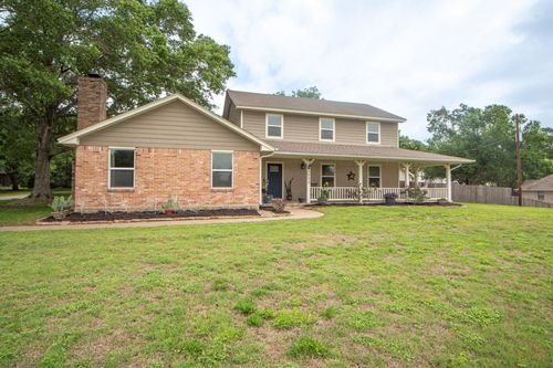 3000 Shadow Lawn St, Brenham, TX, 77833-9348 | Card Image