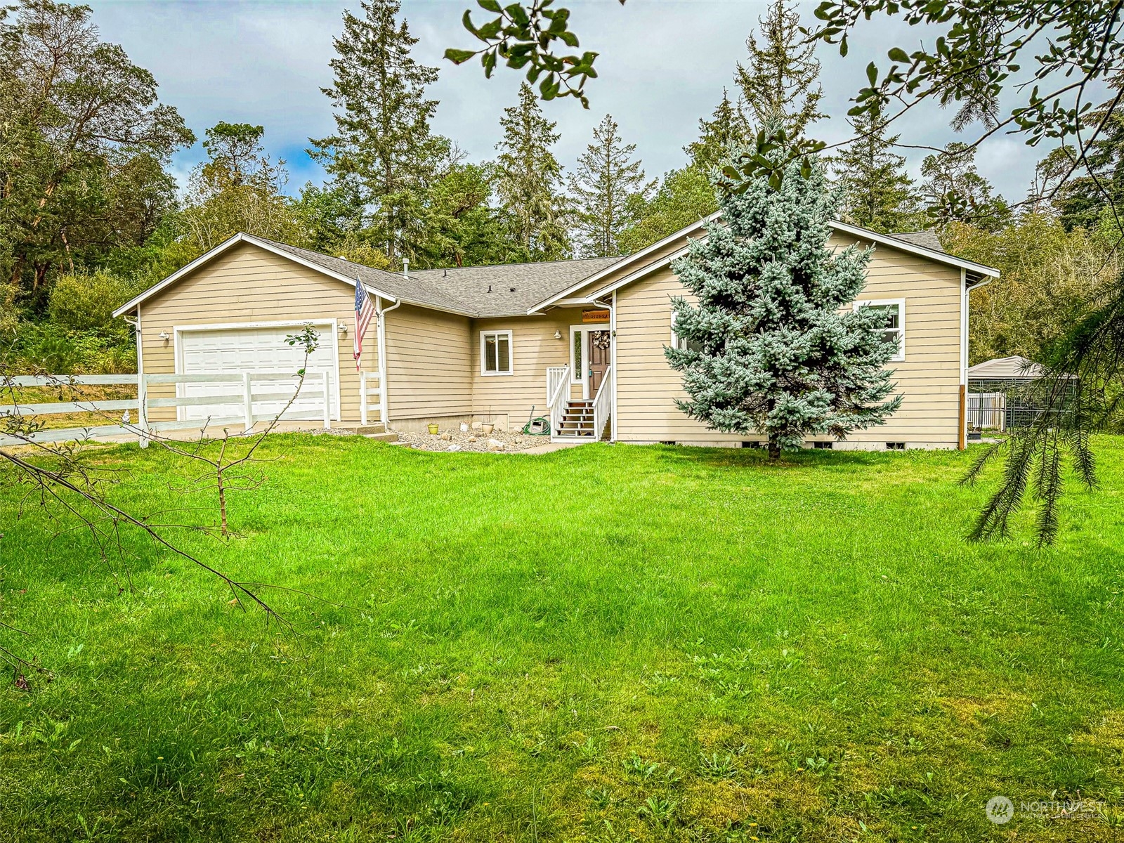 19th St, Lakebay, WA 98349