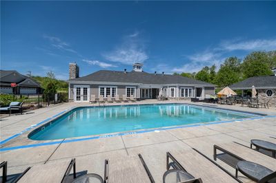 Community Pool | Image 3