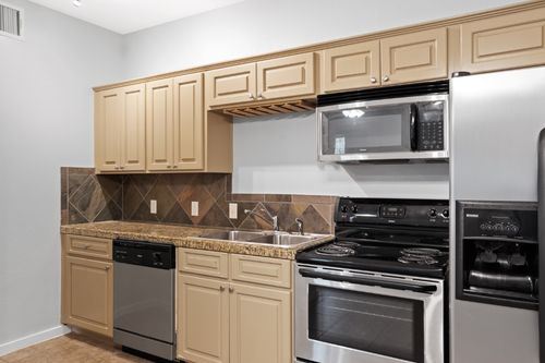 apt-206-2106 Cullen Ave, Austin, TX, 78757-2538 | Card Image