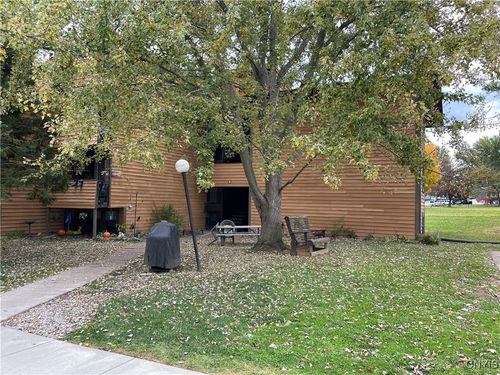 493 Idlewood Blvd, Baldwinsville, NY, 13027-3058 | Card Image