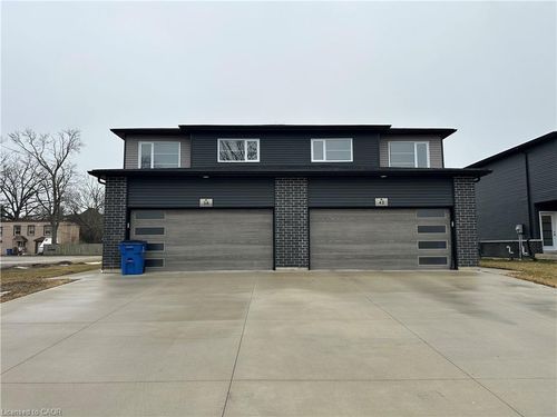 38 Llydican Ave, Chatham, ON, N7L3E5 | Card Image