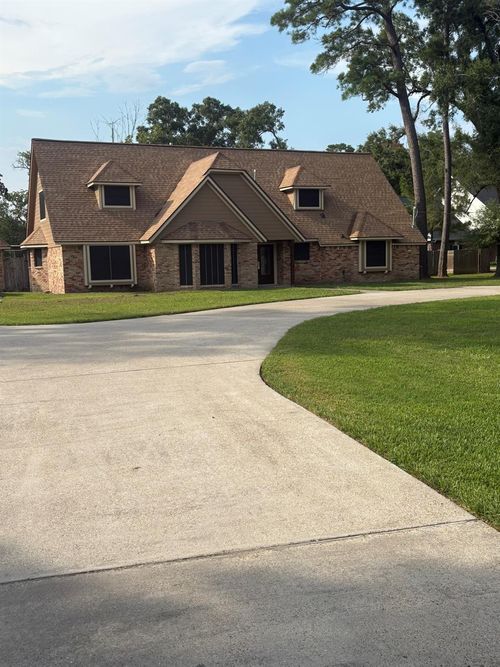 2404 Taylor Ln, Pearland, TX, 77581-5744 | Card Image