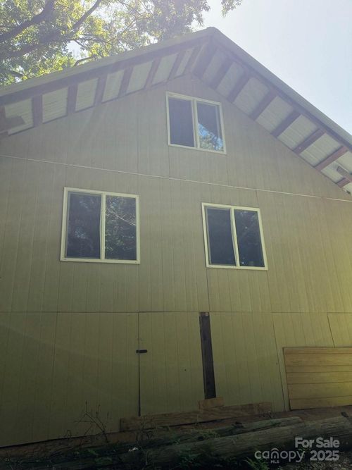 1939 River Rd, Lincolnton, NC, 28092-9683 | Card Image