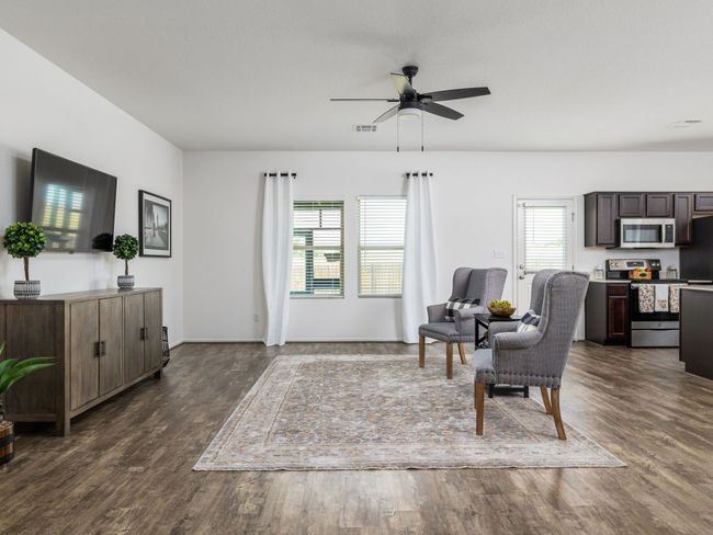 35H - 752 Circle Way, House other with 4 bedrooms, 3 bathrooms and 2 parking in Jarrell TX | Image 4
