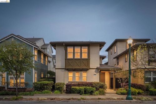 2762 Bette St, Alameda, CA, 94501 | Card Image