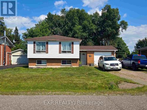 14 Admiral Dr, Sault Ste. Marie, ON, P6C5W3 | Card Image