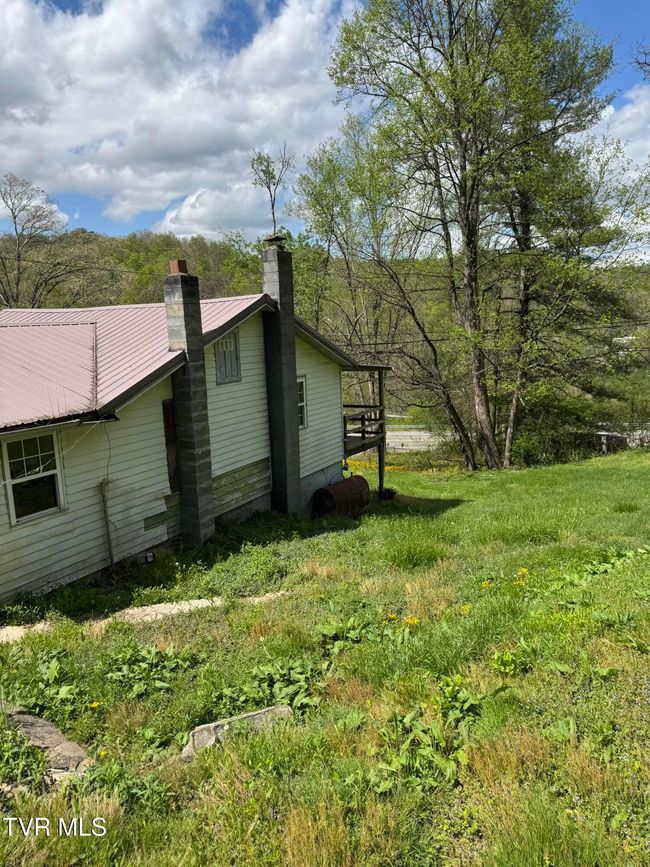 11590 Cedar Rd, House other with 3 bedrooms, 1 bathrooms and null parking in Pound VA | Image 13