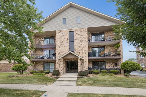 1w-8158 169th St, Tinley Park, IL, 60477-6396 | Card Image