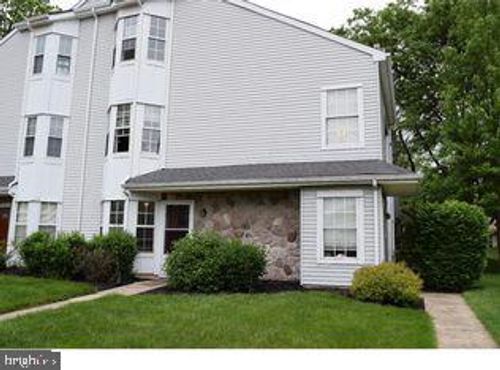 1015 Hopkins Ct, HOLLAND, PA, 18966-5134 | Card Image