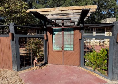 1520 Owl, Canyon Lake, TX, 78133-2713 | Card Image