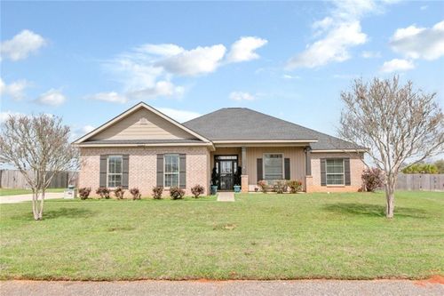 9050 Labrador Trl, Theodore, AL, 36582-9683 | Card Image