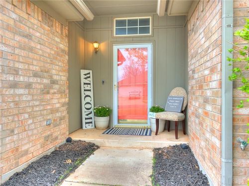 16216 Seminole Drive, Edmond, OK, 73013 | Card Image