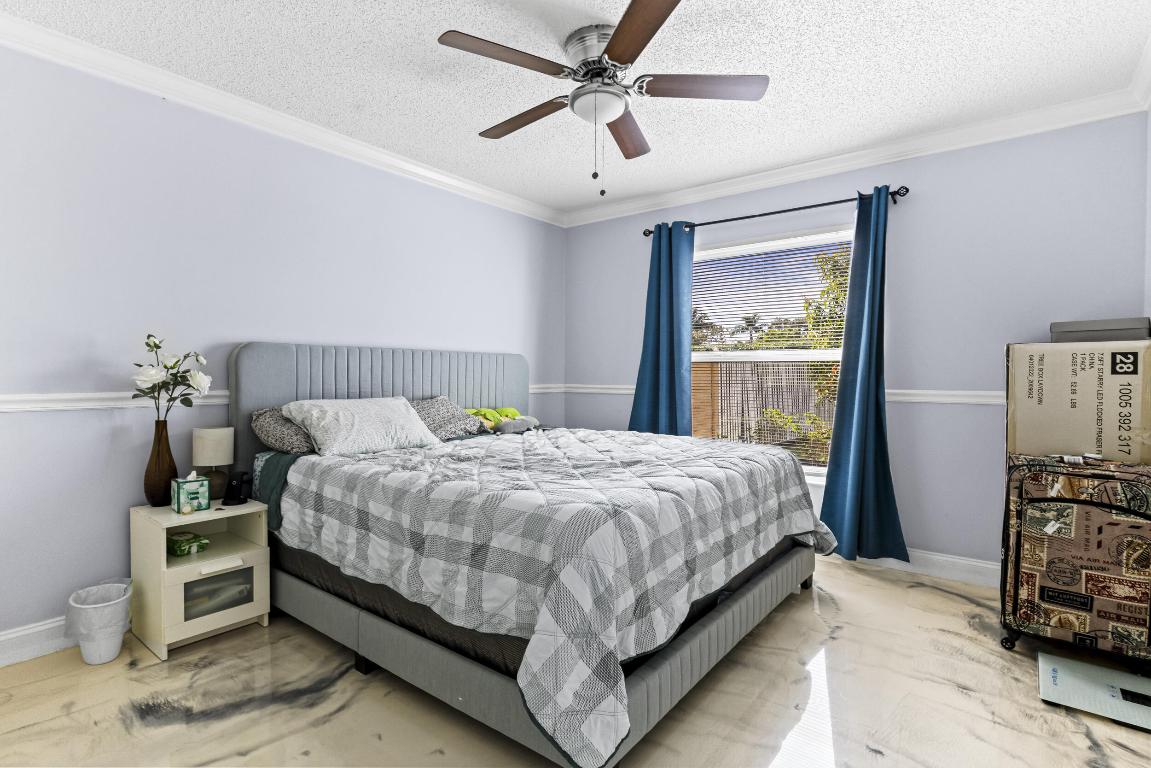 Residential in Lake Worth 4