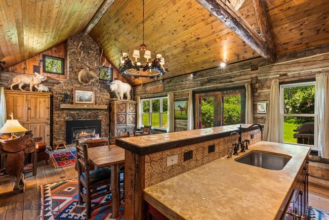 207 Martinez Spring Rd, House other with 4 bedrooms, 5 bathrooms and null parking in Bozeman MT | Image 24