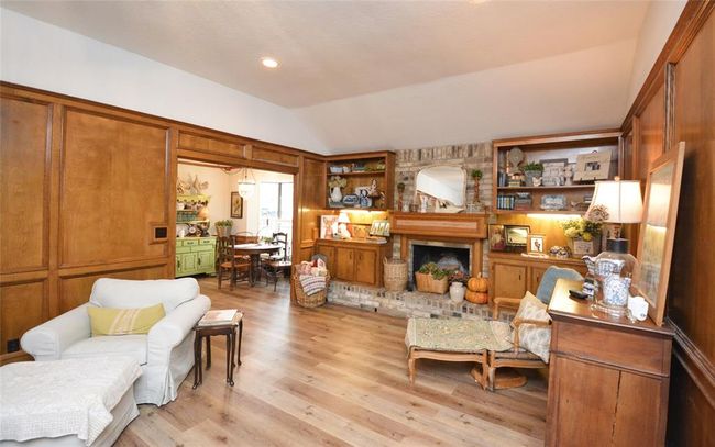 5117 Glenvalley Dr, House other with 3 bedrooms, 2 bathrooms and null parking in La Porte TX | Image 4
