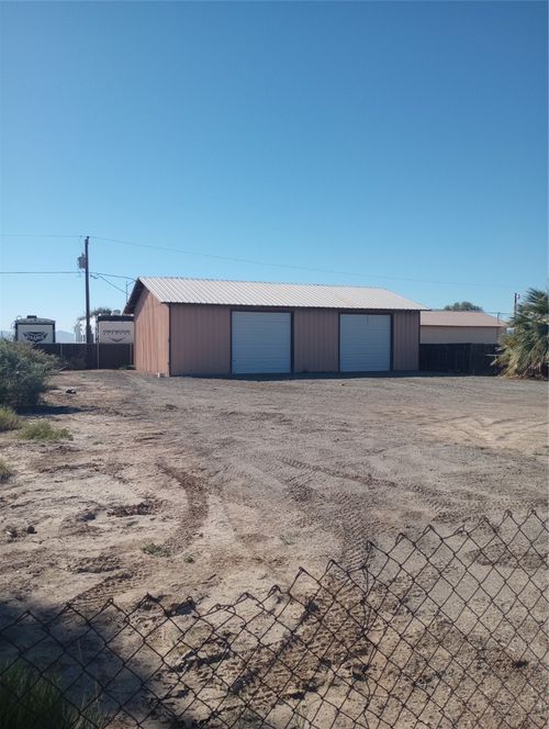 2096 E Lone Star Dr, Mohave Valley, AZ, 86440-9376 | Card Image