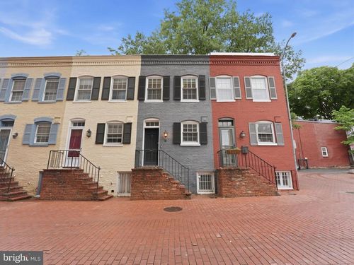 6 Snows Ct Nw, WASHINGTON, DC, 20037-2213 | Card Image