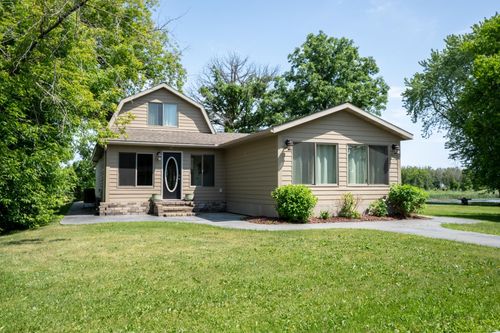 403 Riverview Dr Se, Warroad, MN, 56763-2616 | Card Image