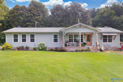 1520 White Elephant Rd, Grant, AL, 35747-7832 | Card Image