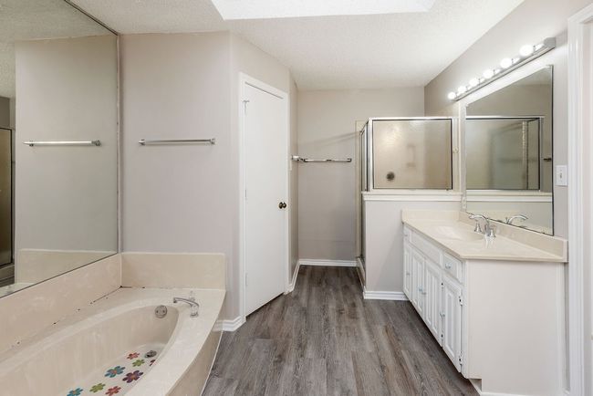 1906 Lavaca Trl, House other with 3 bedrooms, 2 bathrooms and null parking in Carrollton TX | Image 13