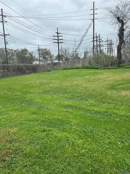 322 Patterson St, Houma, LA, 70363-5938 | Card Image