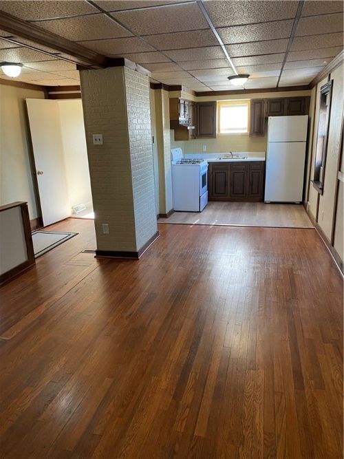 2-103 Virginia Ave, Mt Washington, PA, 15211-1601 | Card Image