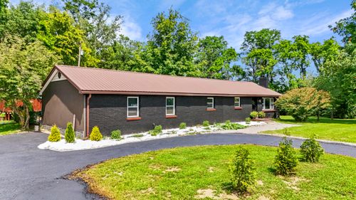 2640 Fords Mill Rd, Versailles, KY, 40383-8932 | Card Image