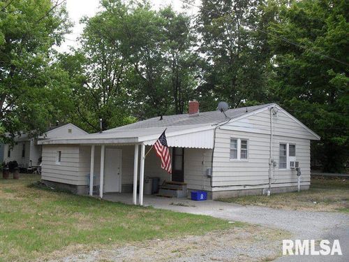 913 N Carico St, Carbondale, IL, 62901-1220 | Card Image