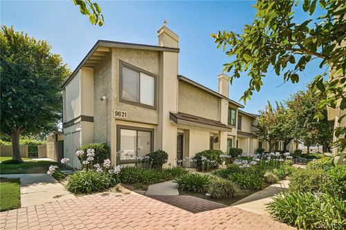 5-9621 Sepulveda Blvd, North Hills, CA, 91343 | Card Image