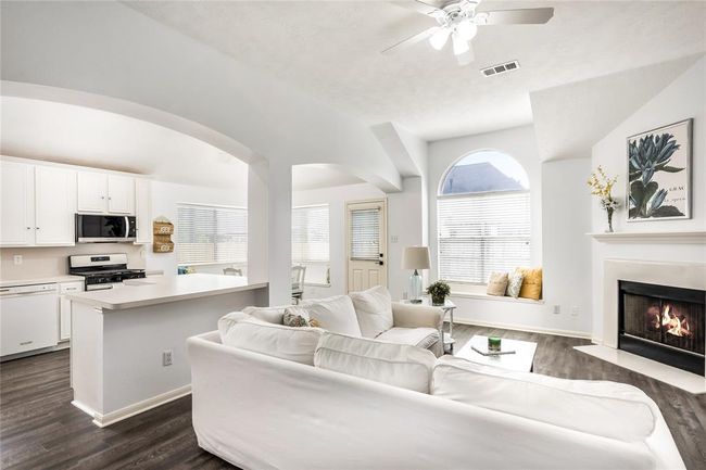 7511 Alderly Dr, House other with 4 bedrooms, 2 bathrooms and 2 parking in Spring TX | Image 20