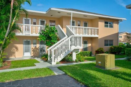 203-2111 Ne 1st Ct, Boynton Beach, FL, 33435-2909 | Card Image