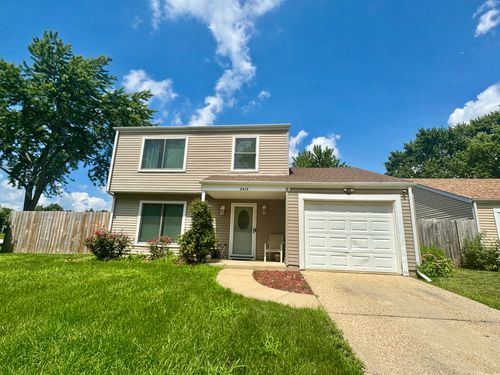 2415 Goldenrod Ct, Aurora, IL, 60506-1520 | Card Image