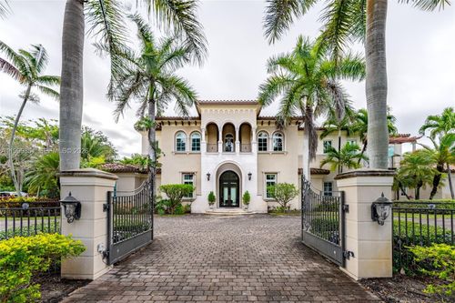 12101 Moss Ranch Rd, Pinecrest, FL, 33156-5710 | Card Image