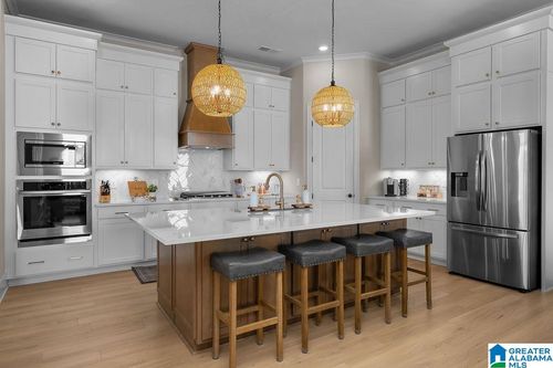 1232 Tower Ln, HOOVER, AL, 35244-5603 | Card Image